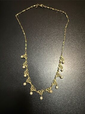 Elegant Gold Pearl Drop Necklace - Vintage Women’s Jewelry